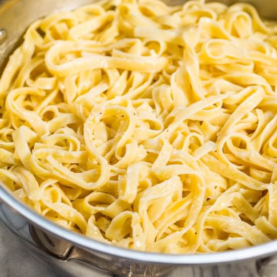 Easy Lighter Fettucine Alfredo - Recipe photo by Averie