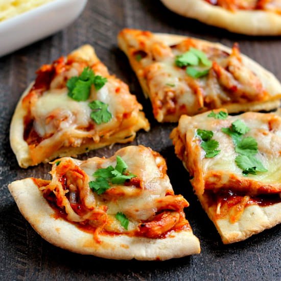 Barbecue Chicken Pita Pizza - Recipe photo by pumpkinnspice