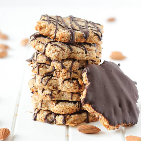 Vegan Almond Oat Coconut Cookies - Recipe photo by micibakes