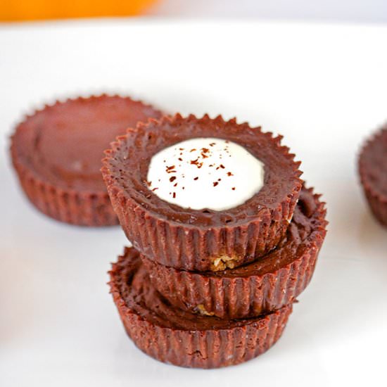 Gluten-Free Chocolate Mini Pies - Recipe photo by itbakesmehappy