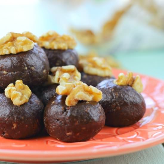 No Bake Chocolate Brownie Bites - Recipe photo by HealthNut Nutrition