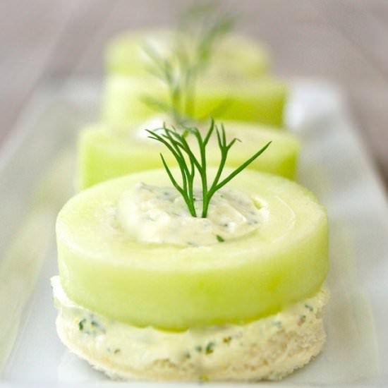 Cucumber-Dill Canapé - Recipe photo by cookingontheweekends