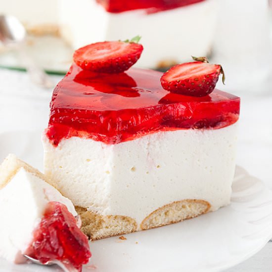 Strawberry cheesecake - Recipe photo by wwwilovebakepl