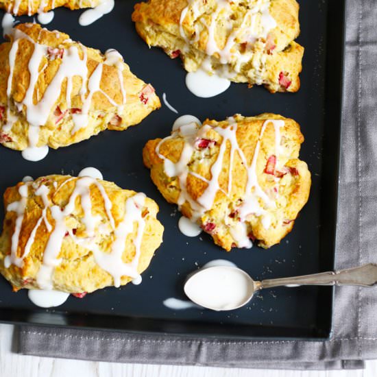 Rhubarb Vanilla Scones - Recipe photo by baketotheroots