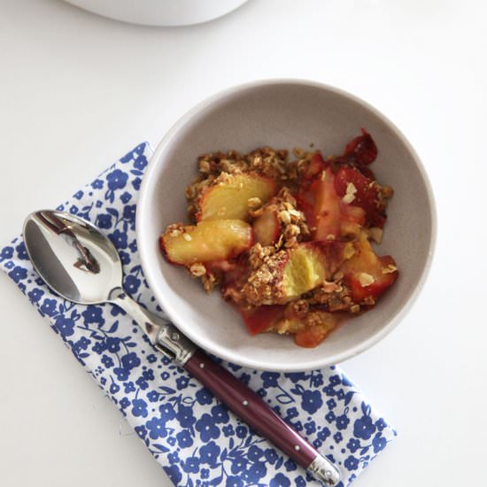 Healthy Plum Crumble - Recipe photo by littlebigh