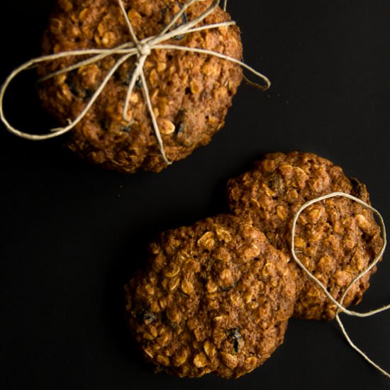Oatmeal Cookies with Blueberries - Recipe photo by thehealthycook