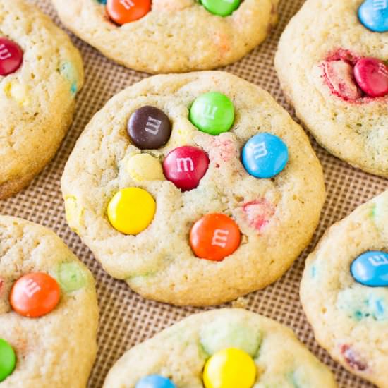 M&M Cookies - Recipe photo by Deliciously Sprinkled