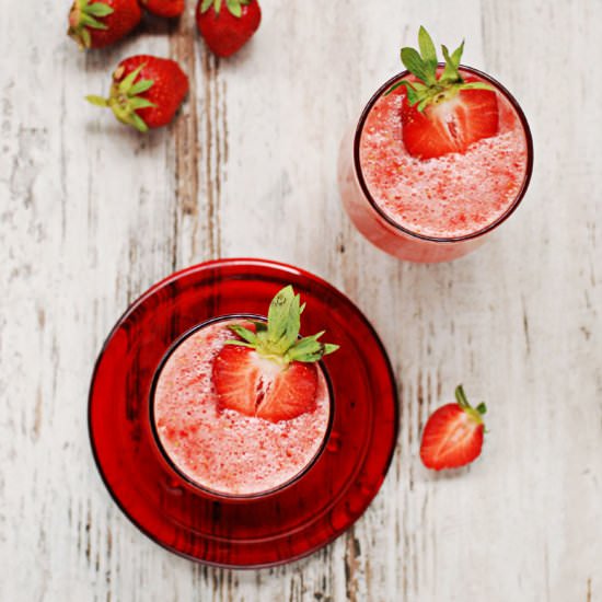 Strawberry coconut smoothie - Recipe photo by Moja Galeria Smaku