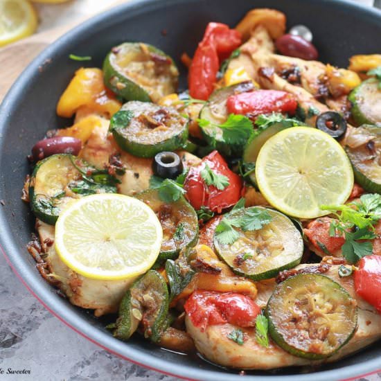One Pan Mediterranean Chicken - Recipe photo by LifemadeSweeter