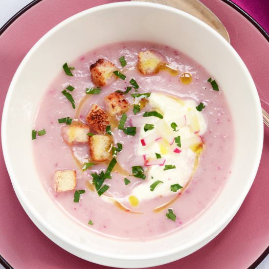 Pink Soup of Garden Radishes - Recipe photo by loeffelgenuss