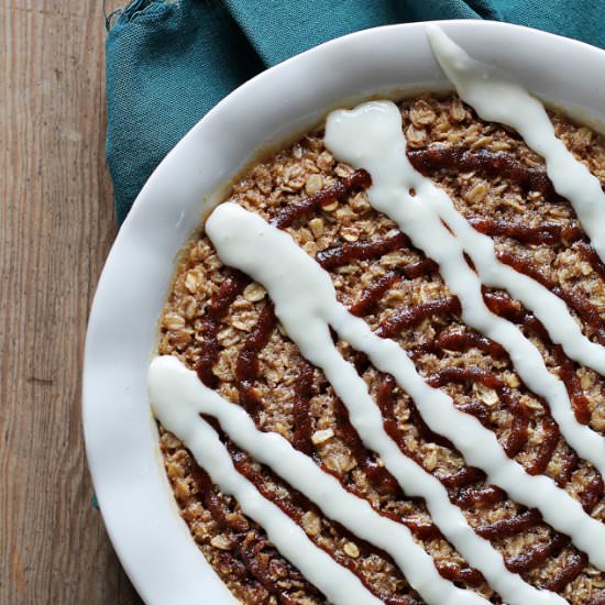 Cinnamon Roll Baked Oatmeal - Recipe photo by lovegrowswild
