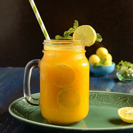 Mango Lemonade - Recipe photo by currytrail