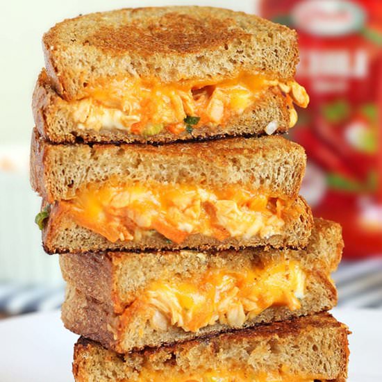 Grilled Buffalo Chicken Sandwich - Recipe photo by cakescottage