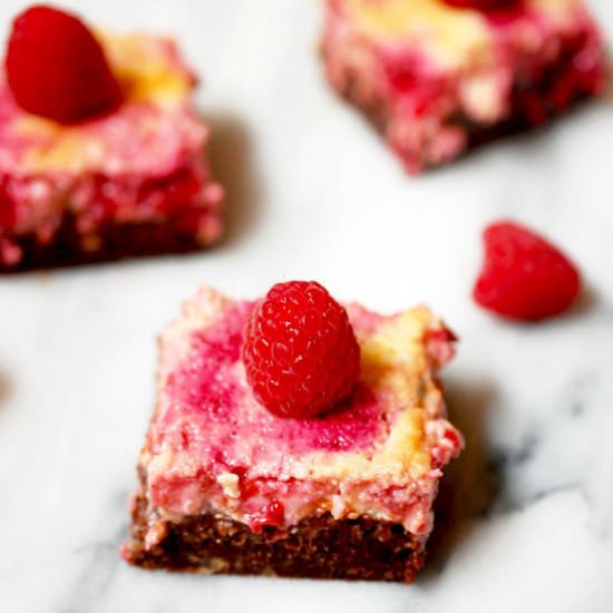 Raspberry Cheesecake Brownie Bars - Recipe photo by evabakes