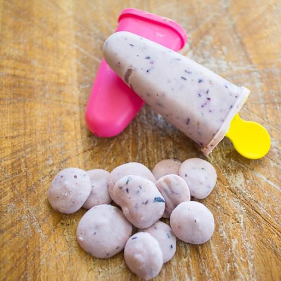 Banana Berry Yogurt Pops - Recipe photo by Bloggingwithapples