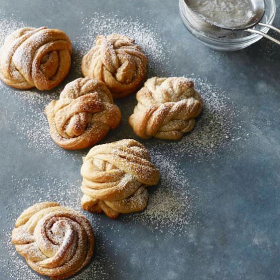 Swedish Cinnamon Rolls - Recipe photo by gdalkin