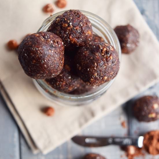 Chocolate Hazelnut Energy Balls - Recipe photo by straightfromthejar