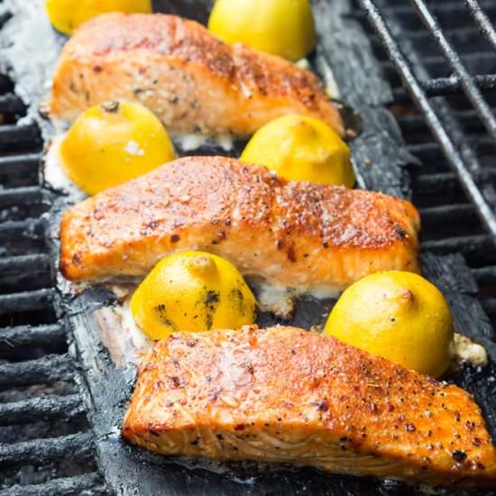 Lemon Plank Smoked Salmon - Recipe photo by littlebroken
