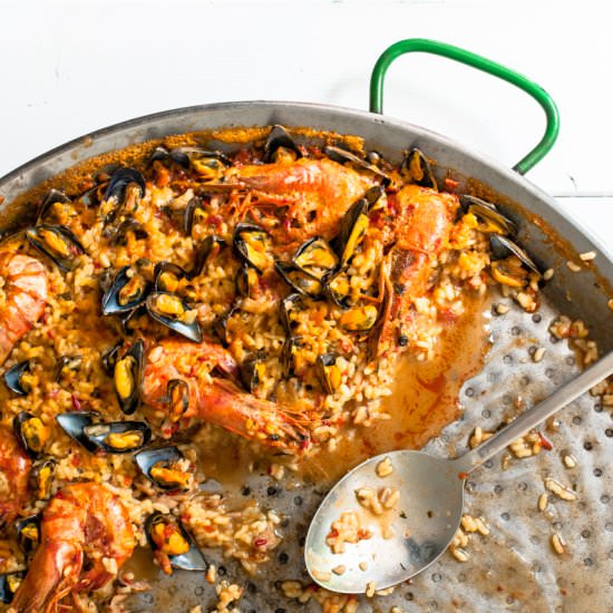Paella - Recipe photo by trickytine