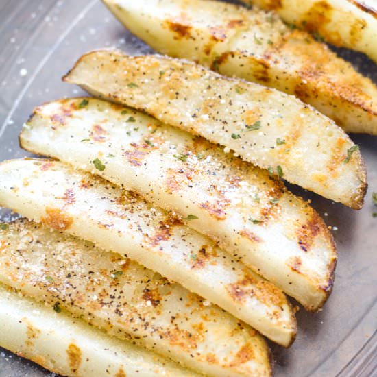 Grilled Black Pepper Potato Wedges - Recipe photo by a latte food
