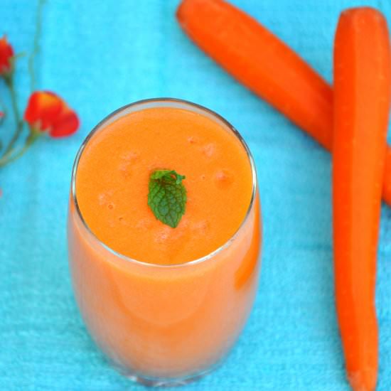 Cantaloupe Carrot Juice - Recipe photo by Praba Bubesh