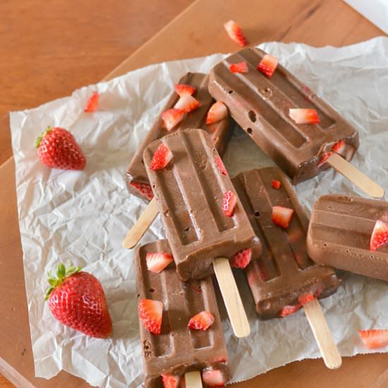 Choco Covered Strawberry Fudgesicles - Recipe photo by fooddoodles