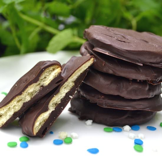 Copycat Thin Mint Cookies - Recipe photo by craftycookingmama
