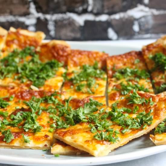 Garlic and Cheese Flatbread - Recipe photo by biancagarcia