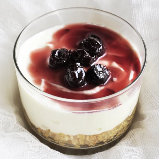 No Bake Cheesecake with Sour Cream - Recipe photo by MeLia