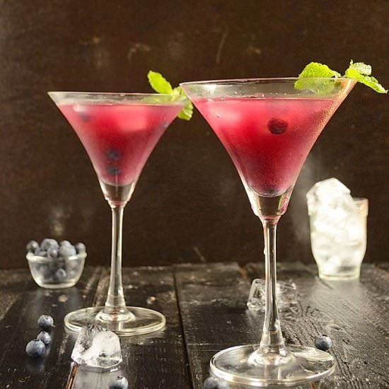 Sparkling Blueberry Ginger Iced Tea - Recipe photo by currytrail