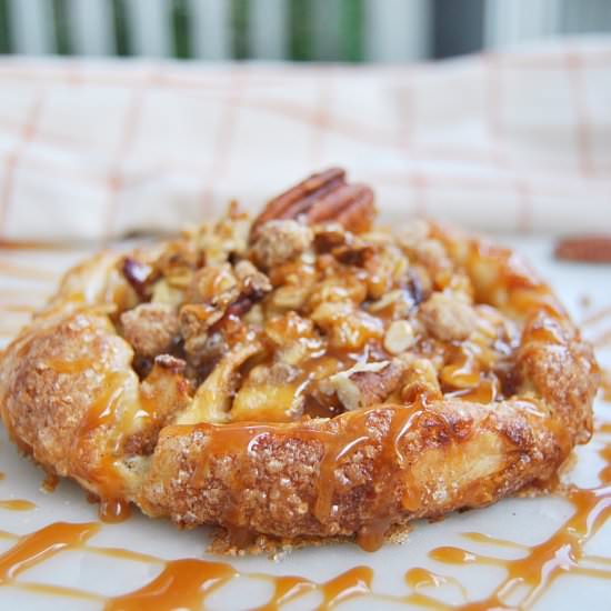 Mini Apple Galette Crumbles - Recipe photo by SweetSimpleKitchen