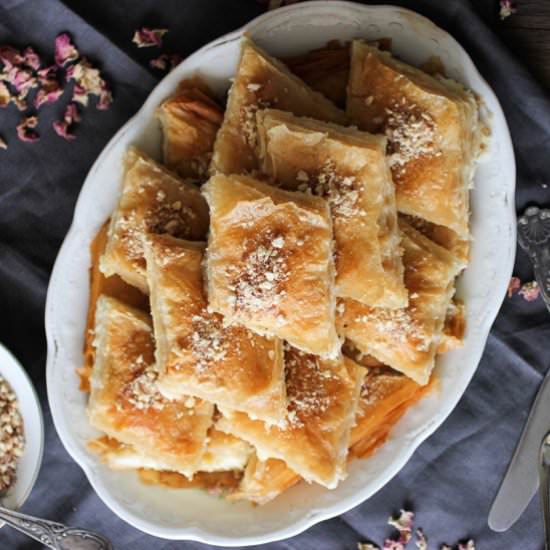 Phyllo Pie with Semolina Cream - Recipe photo by mattersofthebelly