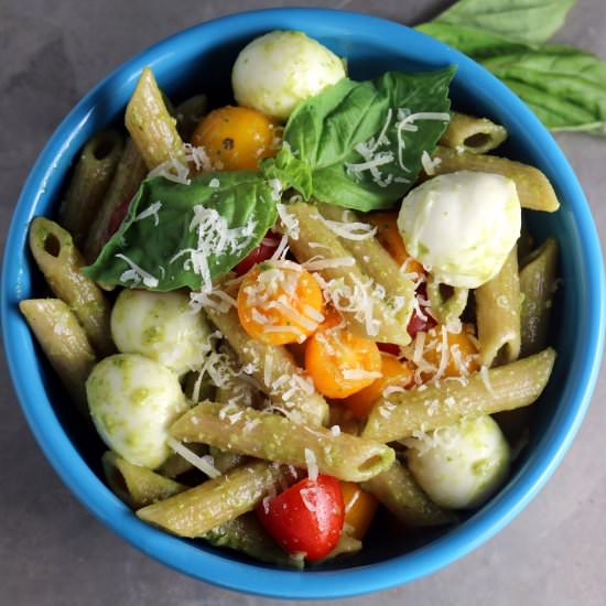 Tomato and Mozzarella Pesto Pasta - Recipe photo by thestudyofyum