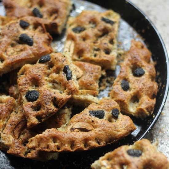 Garlic Olive Focaccia - Recipe photo by Shweta_mt