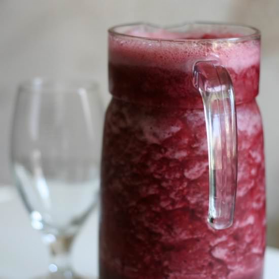 Mixed Berry Iced Tea - Recipe photo by blenderhappy