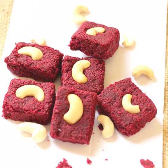 Beetroot Burfi - Recipe photo by udupi-recipes