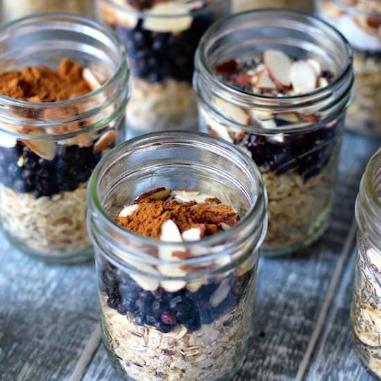 Instant Oatmeal Jars - Recipe photo by simplysissom