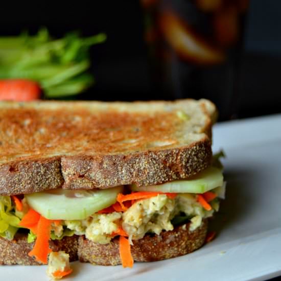 Vegan Tuna Salad Sandwich - Recipe photo by Loose Leaf Vegan