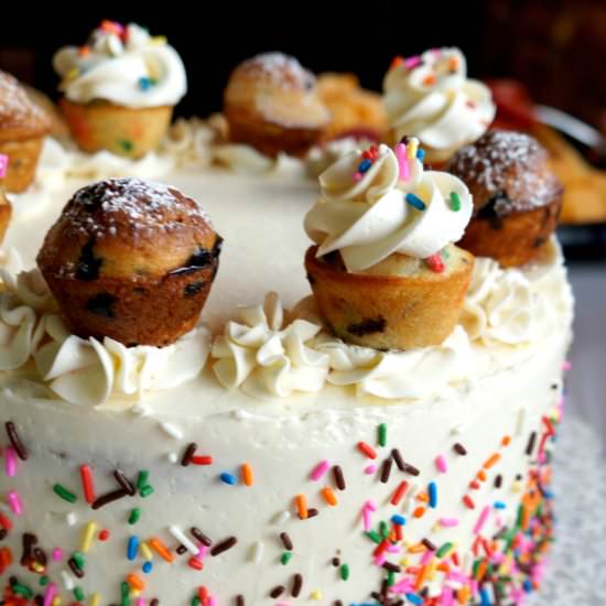 Baby Gender Reveal Cake - Recipe photo by thebakingfairy