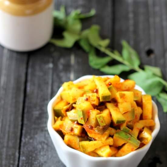 Instant Mango Pickle - Recipe photo by Thangalakshmi