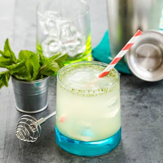 Bootleg Cocktail - Recipe photo by garnishwithlemon
