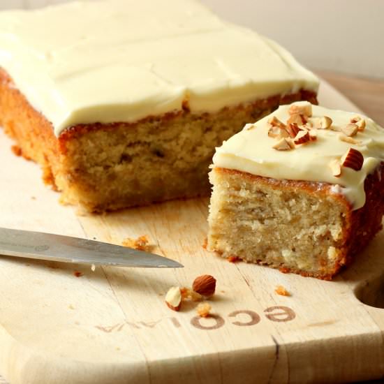 Moist Banana Cake with Cream Cheese - Recipe photo by theinformalchef