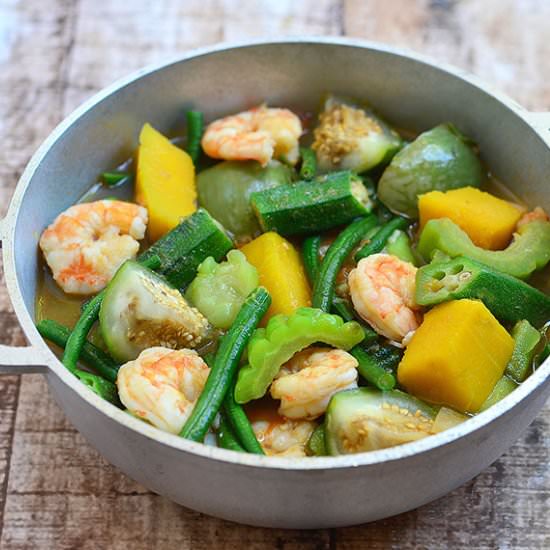 Ginisang Gulay - Recipe photo by Kawalingpinoy