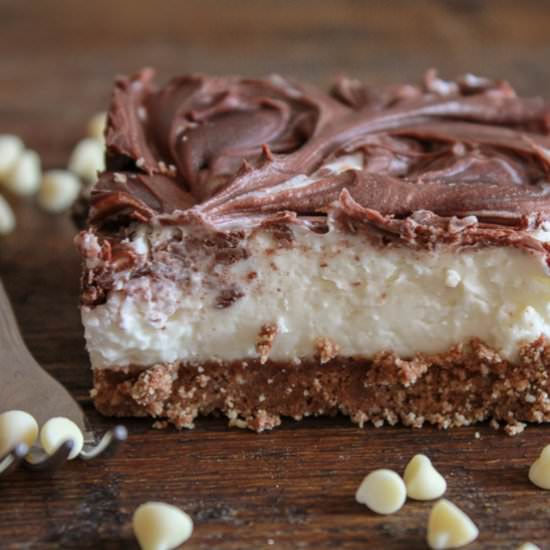 Nutella Cookie Crust Cheesecake - Recipe photo by an italian in my kitchen