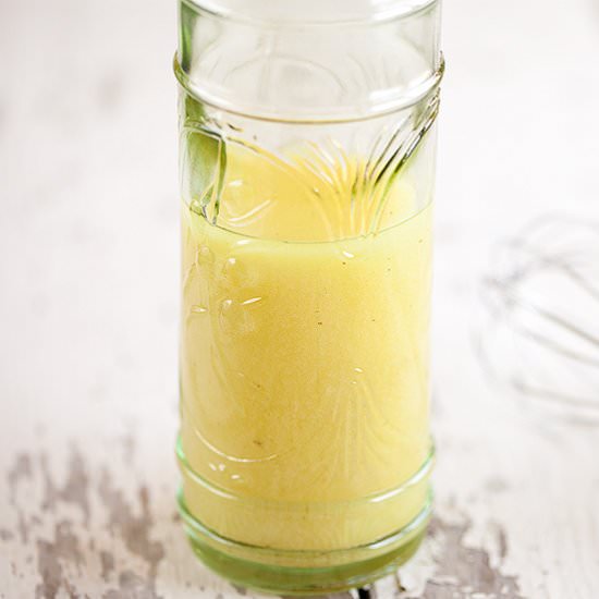 How to Make a Basic Vinaigrette - Recipe photo by ohmydish