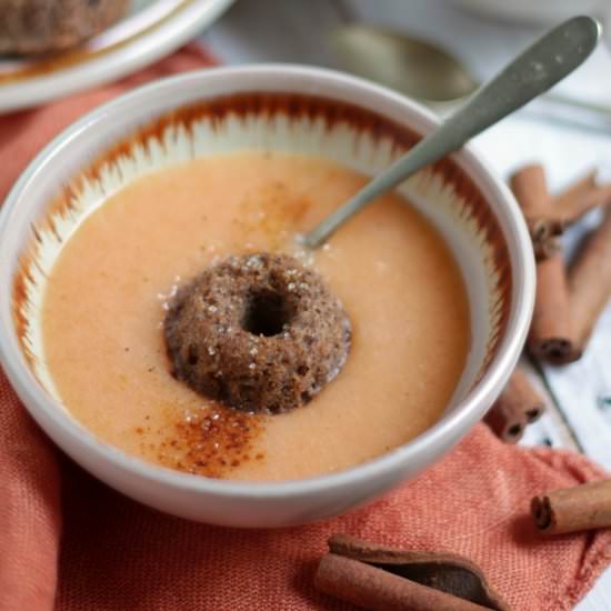 Donuts with Cinnamon on Puree Peach - Recipe photo by mikiMARI