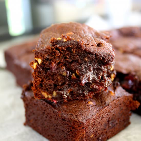Cherry Nut Brownies - Recipe photo by thealexproject