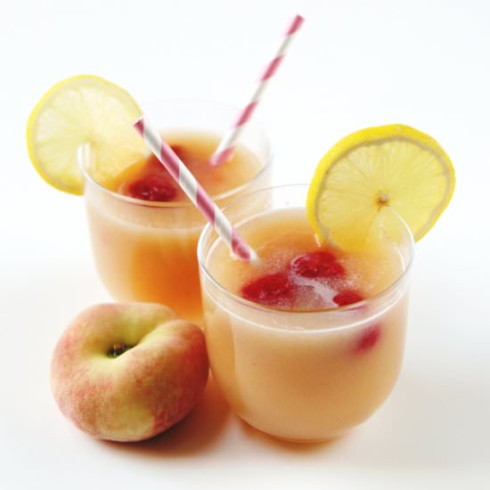 Sweet and Simple Peach Lemonade - Recipe photo by gathering beauty