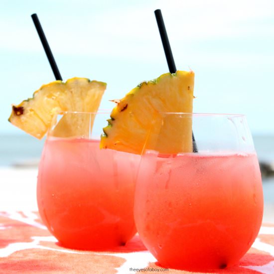 Tropical Rum Punch - Recipe photo by TheEyesofaBoy