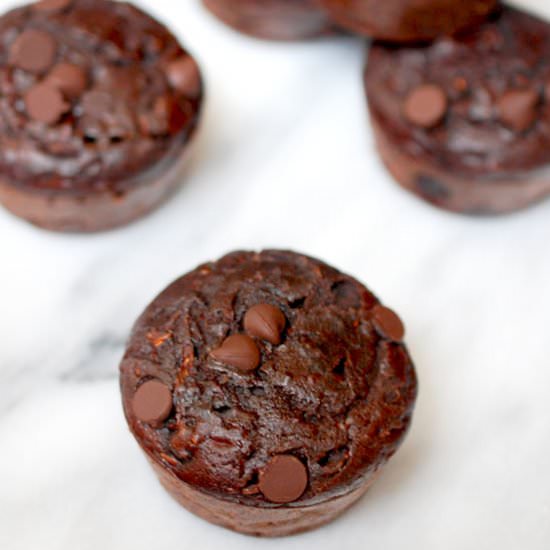 Double chocolate zucchini muffins - Recipe photo by evabakes